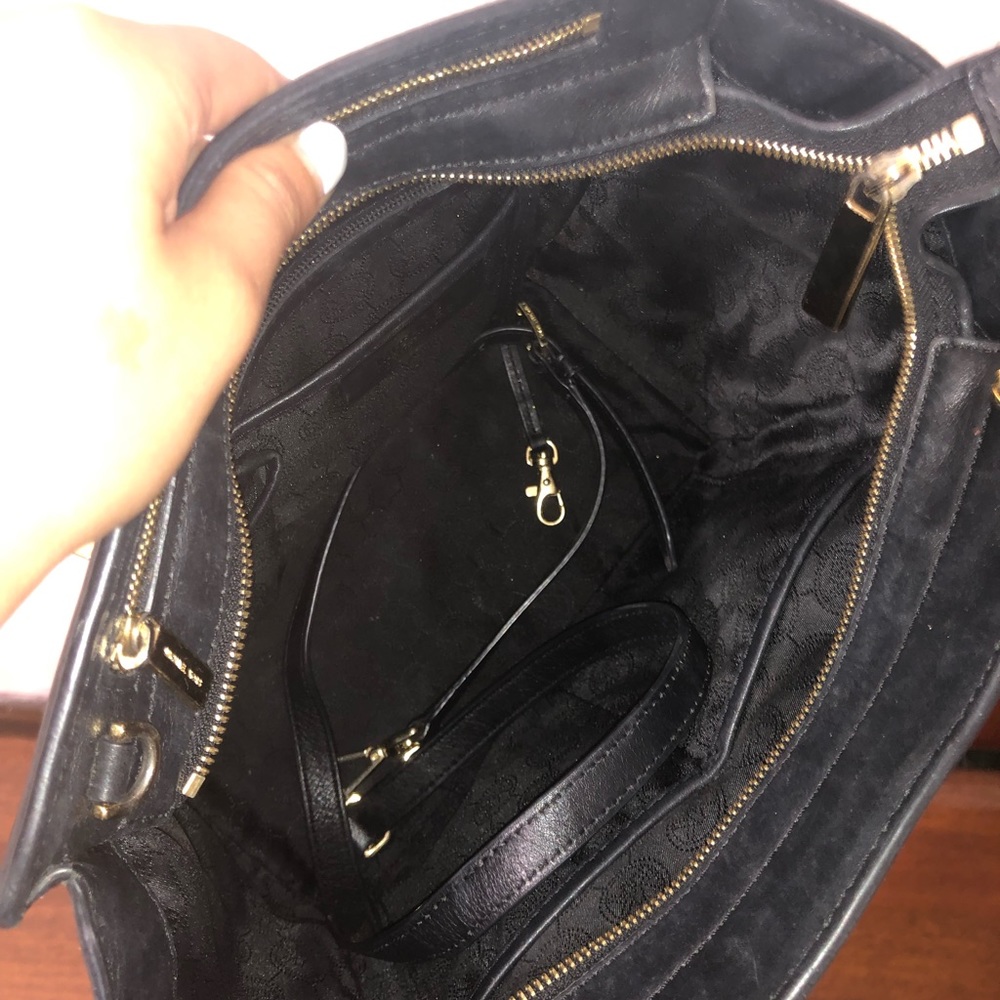 Michael Kors black leather purse - Picture 2 of 3